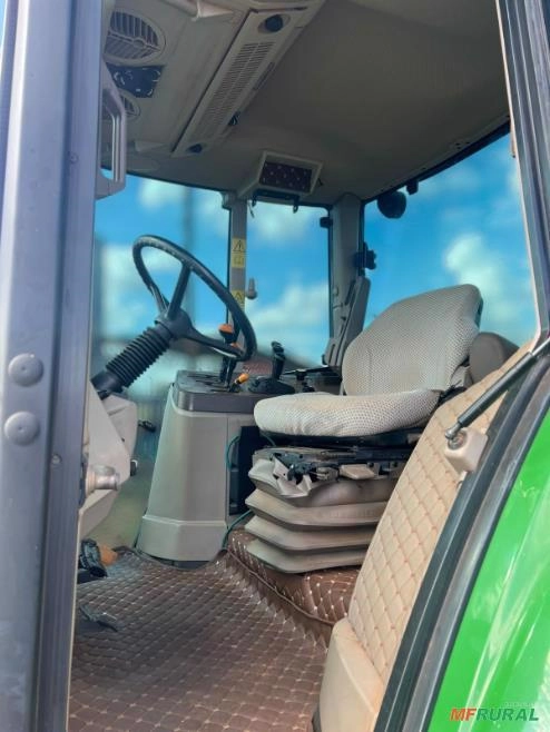 Trator John Deere 6190J — miniatura 2